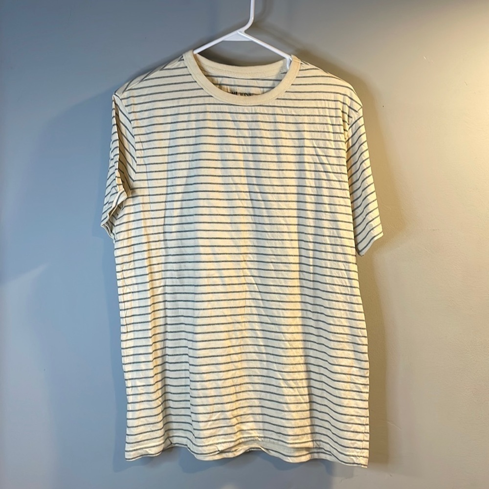 Cream and navy striped tee